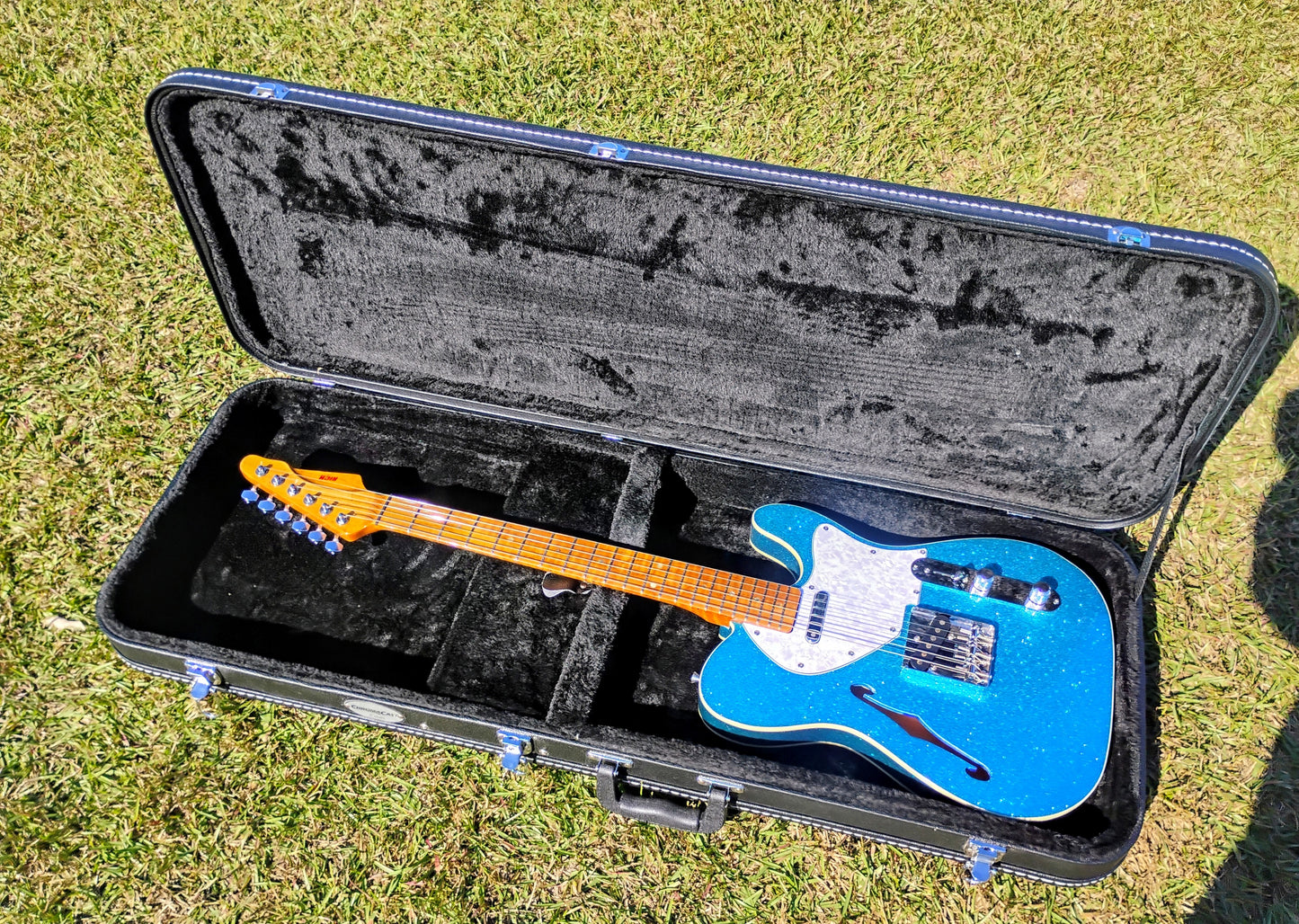 RICH Guitar Myrtle Beach HYB DLX T #051 Blue Sparkle with DLX Gig Bag